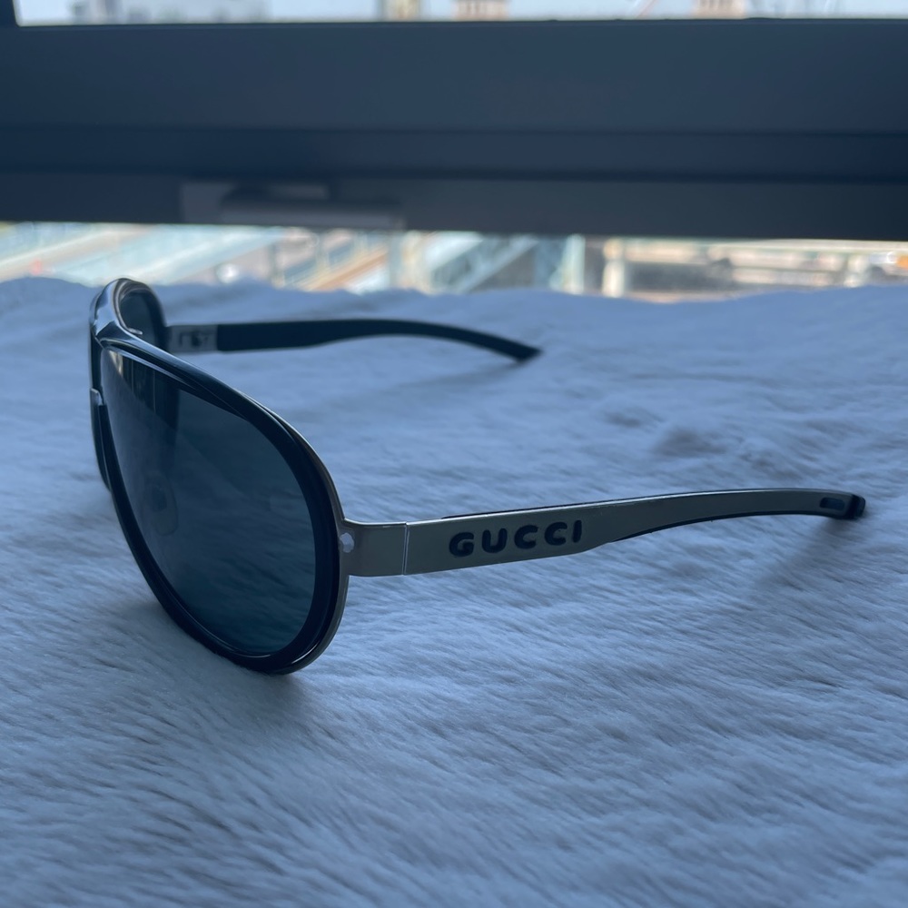 100% Authentic Gucci Sunglasses